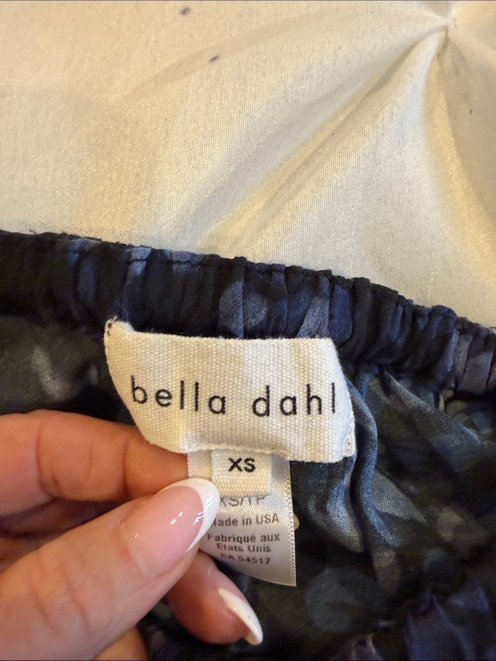 Bella Dahl Black Blouse with Blue Floral Print - Picture 2 of 6